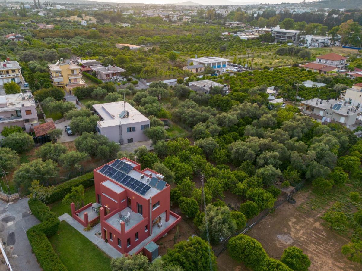 Red Castle Villa Souda Exterior photo