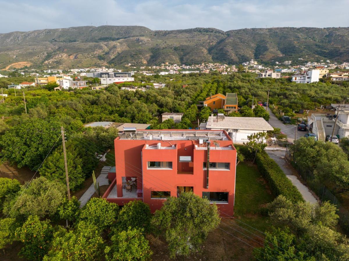 Red Castle Villa Souda Exterior photo